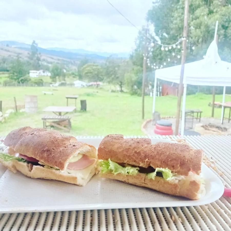 Camping Las Acacias Guatavita Buitenkant foto